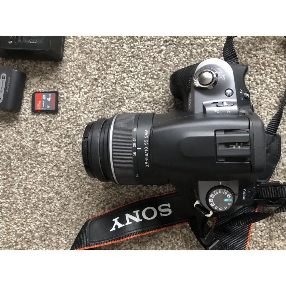 Sony Alpha a330 DSLR-A330 +18-55mm F3.5-5.6 SAM Lens Camera + Battery + Charger